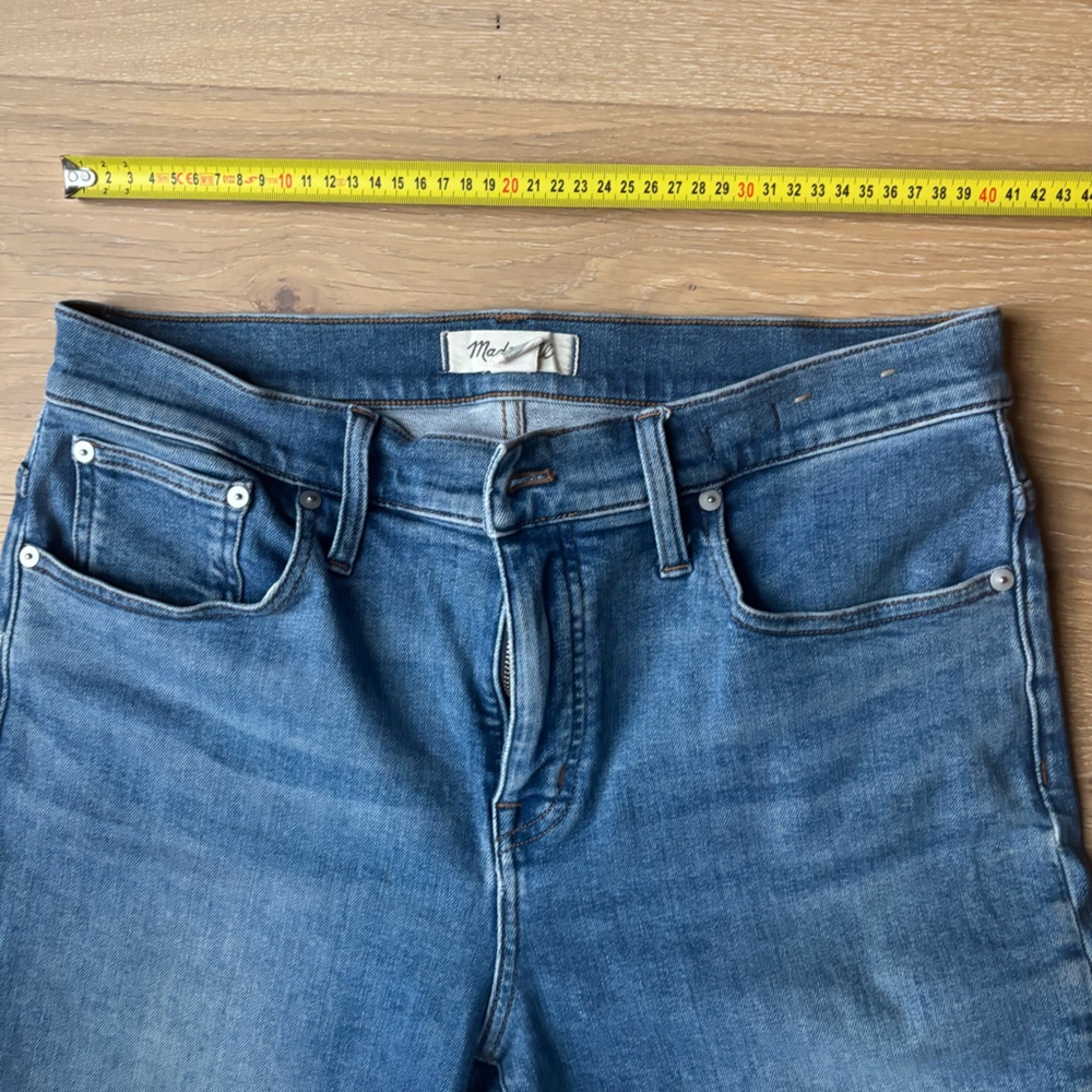 Madewell Mid Rise Kick Out Jeans - Picture 9 of 10